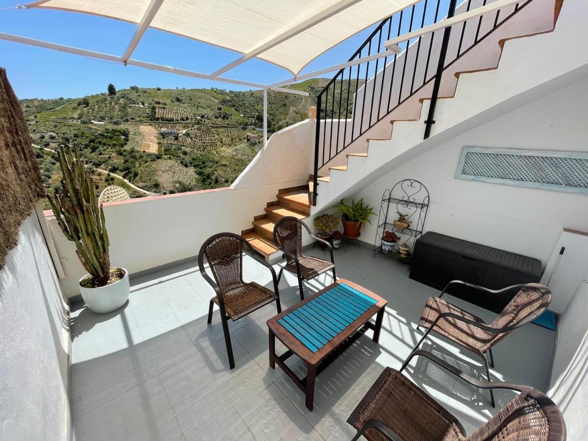 Rooftop Terrace & Panoramic Mountain View'S Villa Cutar Exterior foto